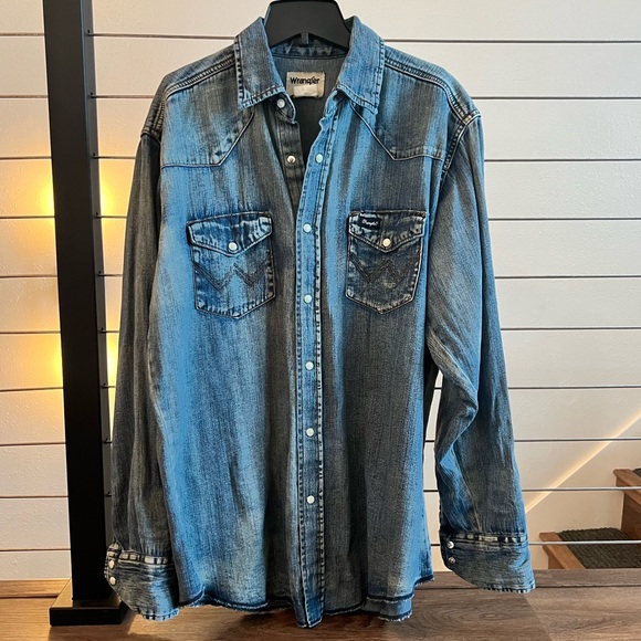 Wrangler Other - Wrangler Long Sleeve Pearl Snap Shirt